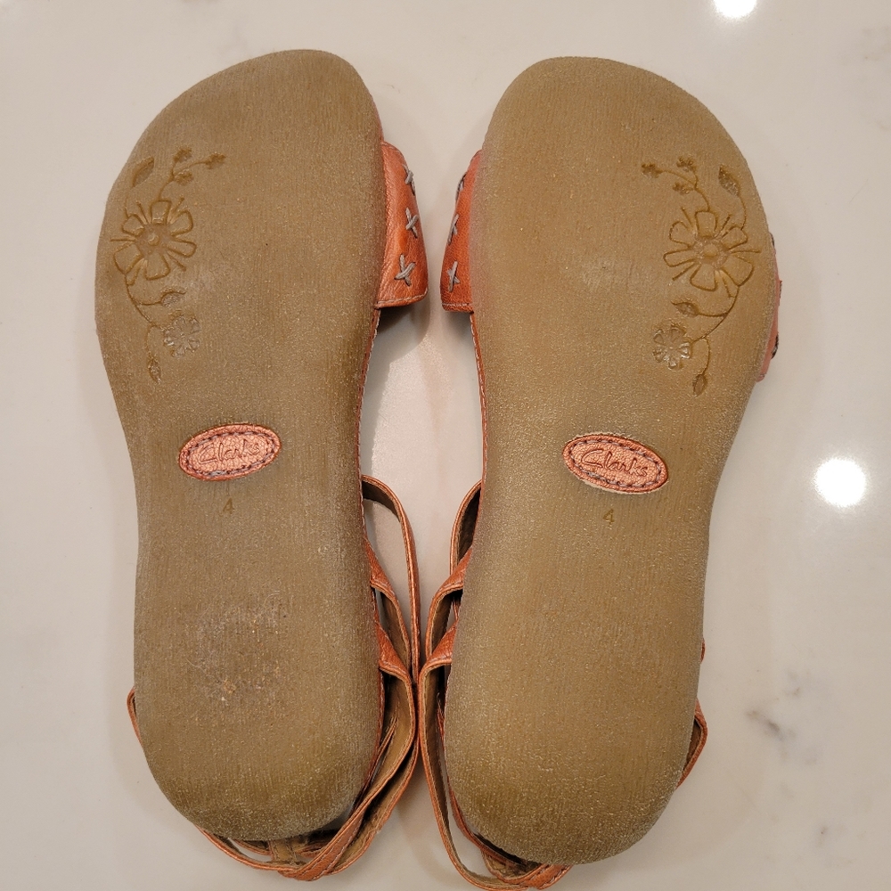 Clarks sandals - Picture 6 of 7